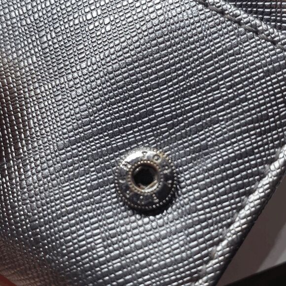 **TORN/FLAWS** Authentic Dark Silver Metallic Tory Burch Long Wallet - Picture 12 of 13